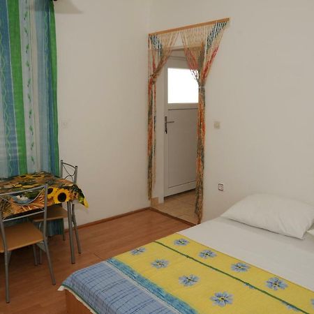 Apartmani Kovacic Murter Buitenkant foto